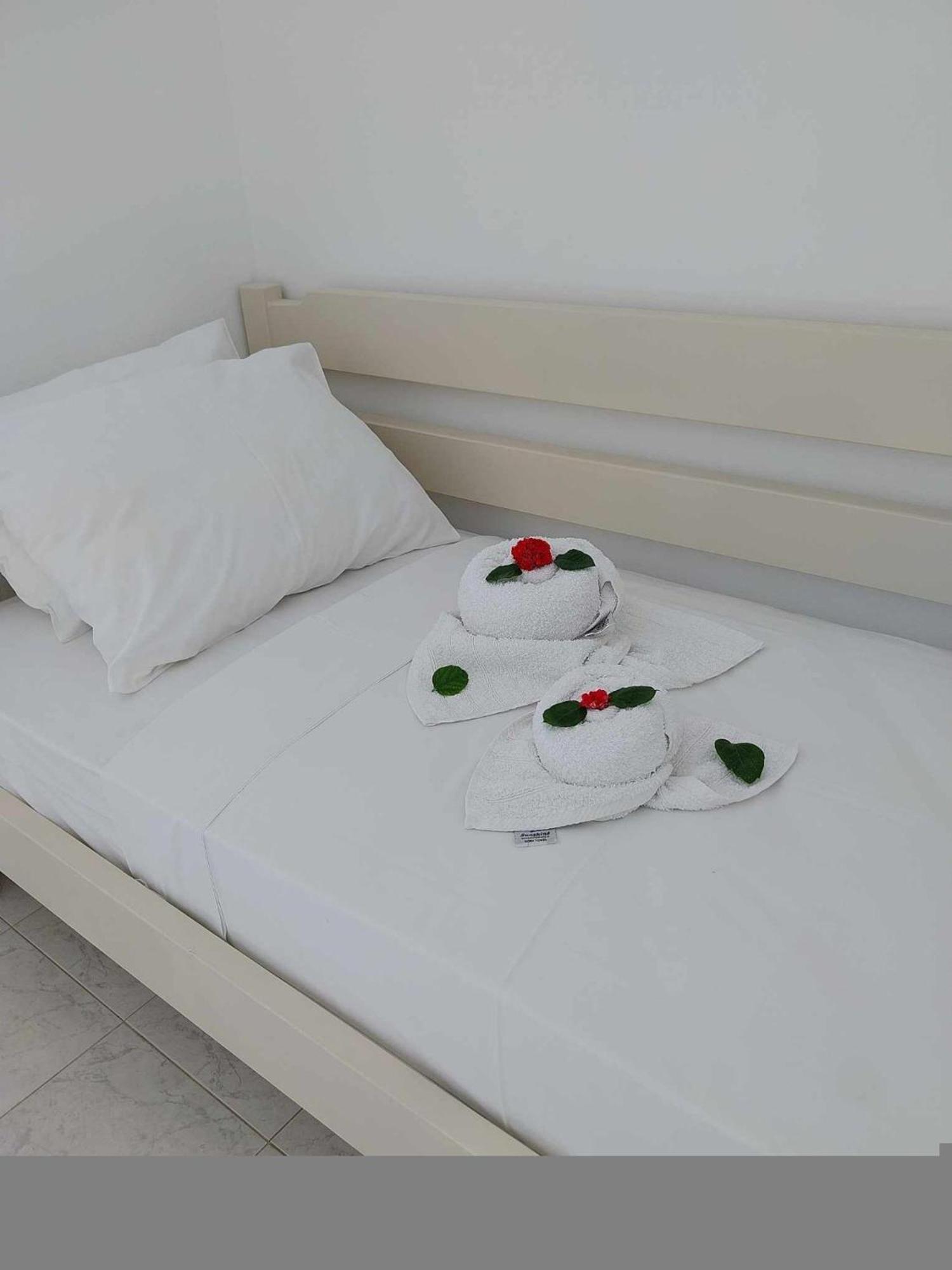 Litinas Apartments With Pool Agia Marina Zewnętrze zdjęcie