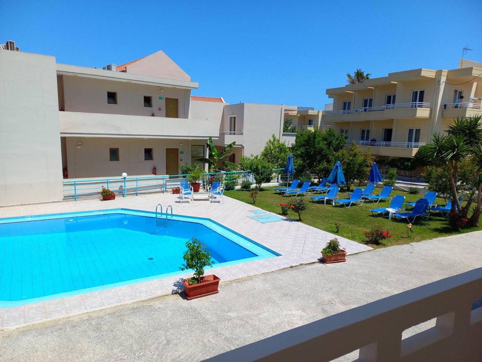 Litinas Apartments With Pool Agia Marina Zewnętrze zdjęcie