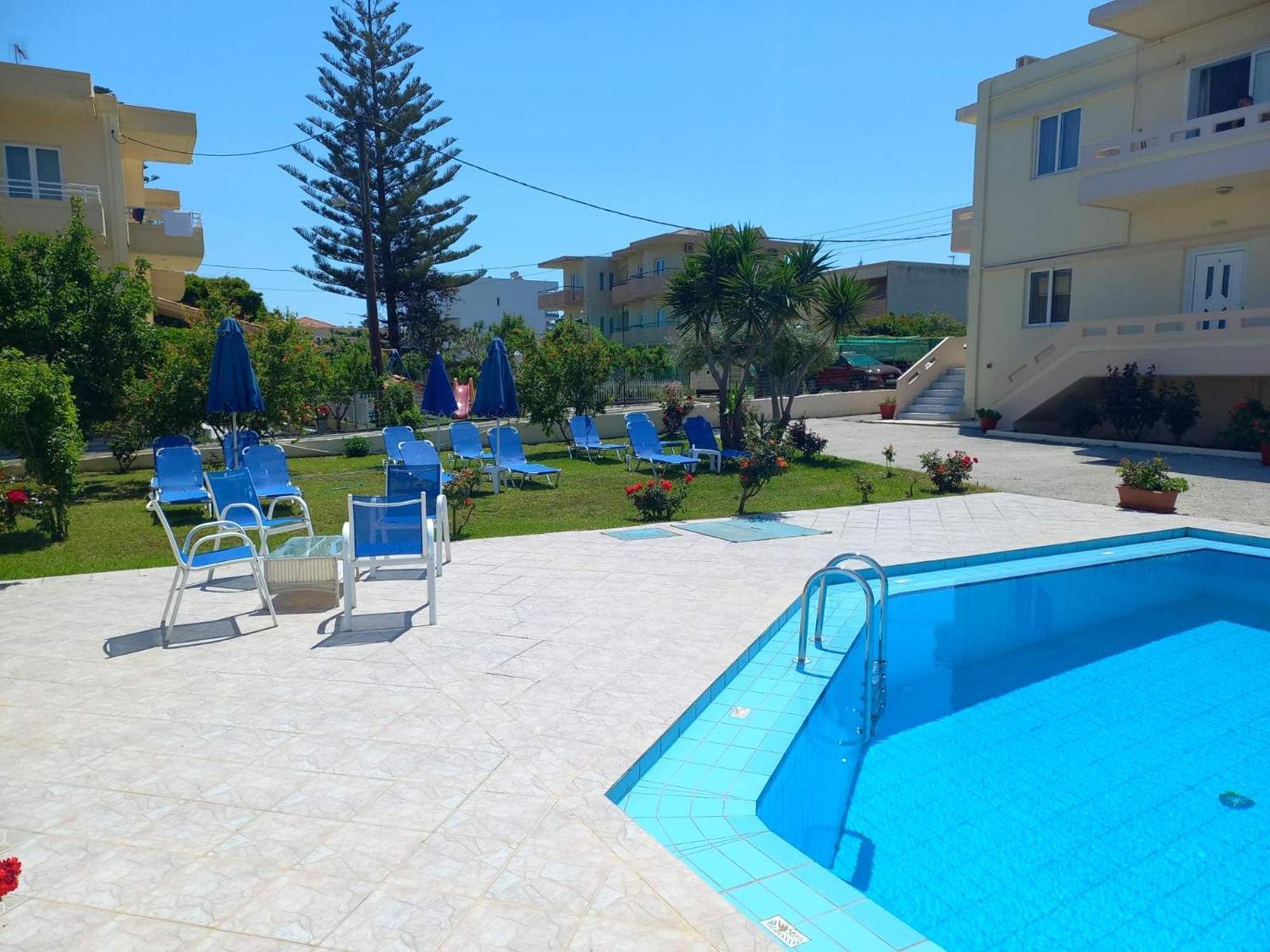 Litinas Apartments With Pool Agia Marina Zewnętrze zdjęcie